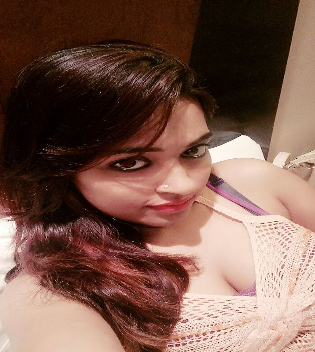 Aditi sexy call girls kolkata